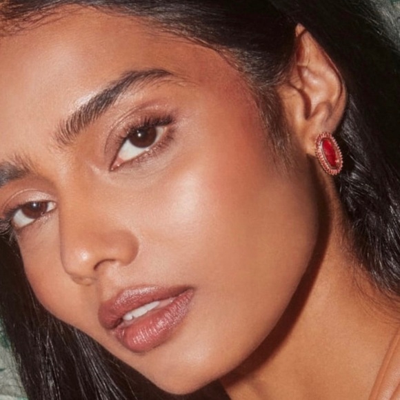 NWT Kendra Scott Baguette Ellie Earrings - Picture 9 of 10